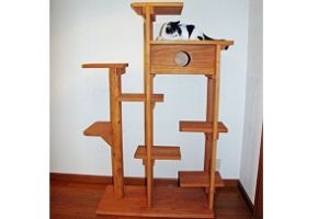 オリジナル木製キャットタワー